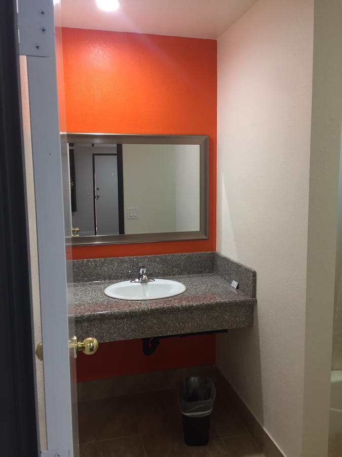 Welcome Inn & Suites Anaheim Ngoại thất bức ảnh