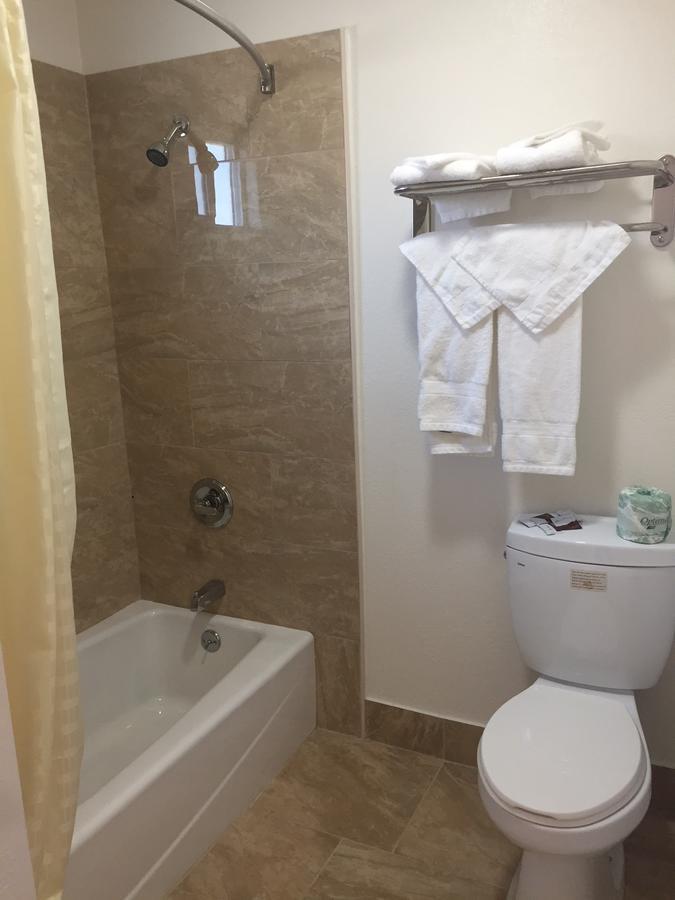 Welcome Inn & Suites Anaheim Ngoại thất bức ảnh